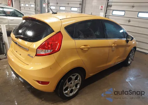 2011 Ford Fiesta Ses z USA, uszkodzony, nr VIN 3FADP4FJ3BM128730